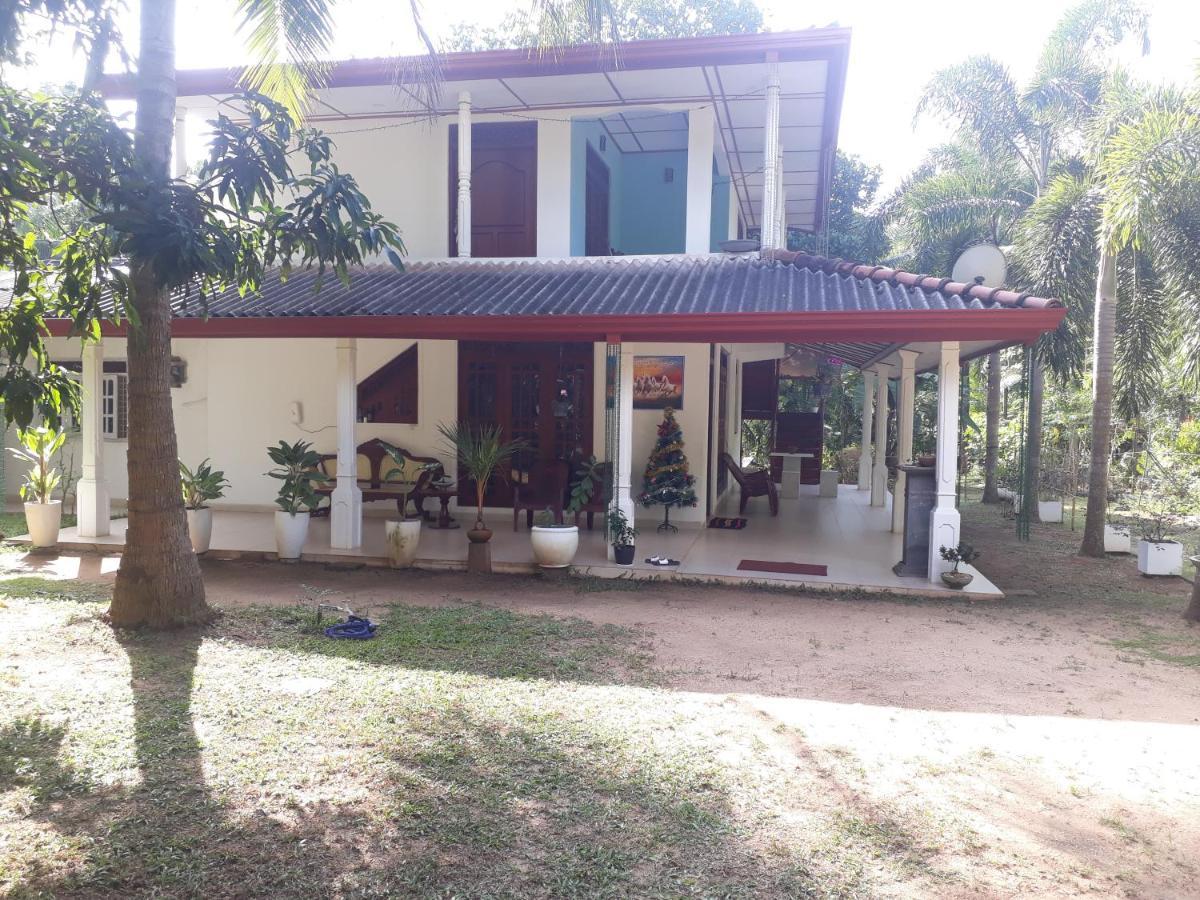 Yaluwa Tourist Rest & Cooking Class Anuradhapura Dış mekan fotoğraf